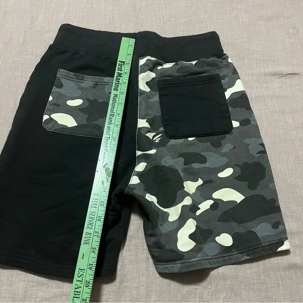A Bathing Ape Bape Black Camo City Shorts Glow in the Dark Size Medium Shark